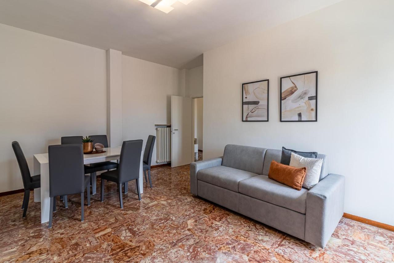 Fiera Di Ferrara Huge Apartment X7! Dış mekan fotoğraf