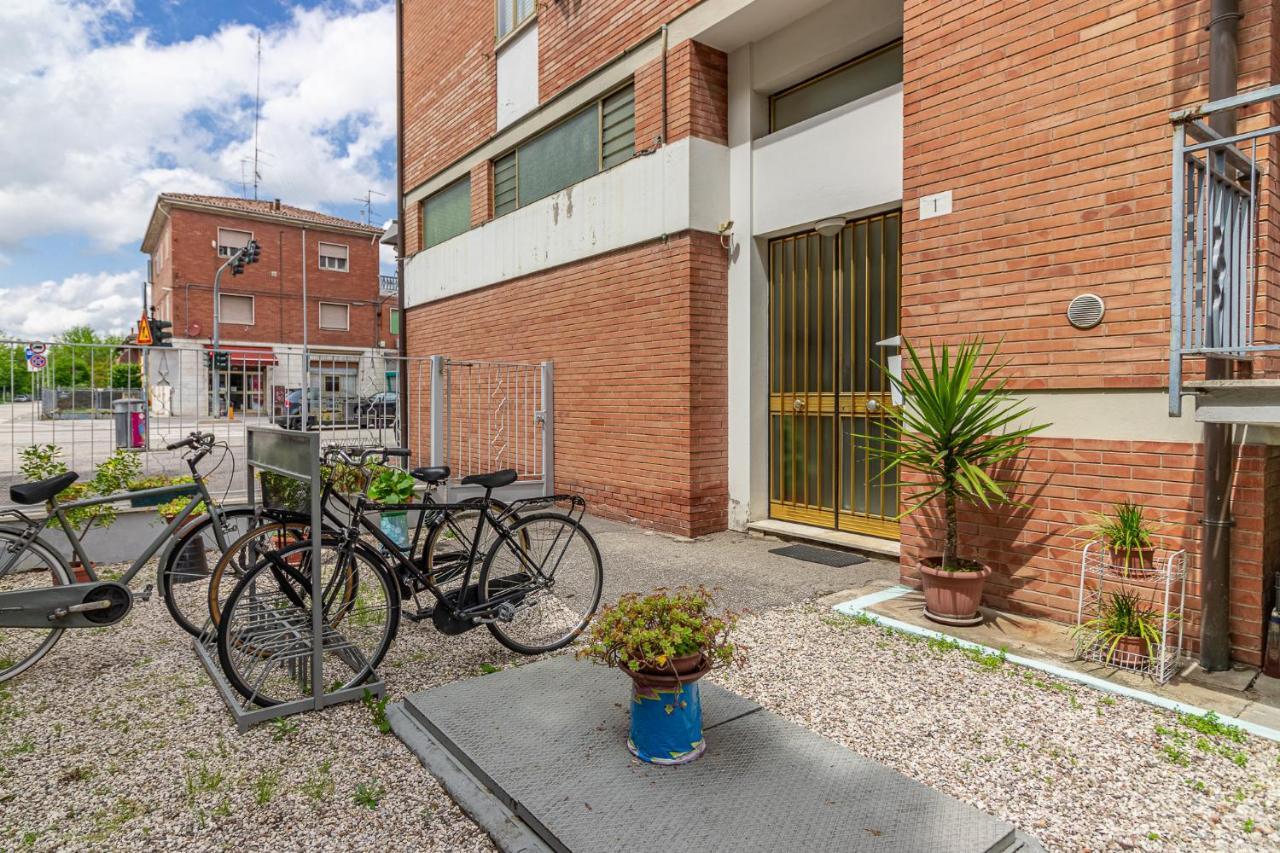 Fiera Di Ferrara Huge Apartment X7! Dış mekan fotoğraf